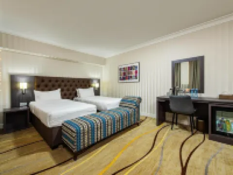Shymkent Grand Hotel 奇姆肯特酒店