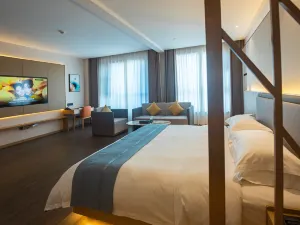 Qianyue Hotel (Qingyang Xifeng Airport Branch)