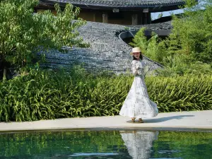 Top 3 Vacation Homes in Dayi