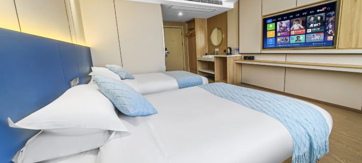 Funing Lantu Hotel Hotele w: Funing