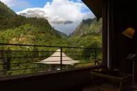 雨崩雪山諾野奢帳篷 - 山景