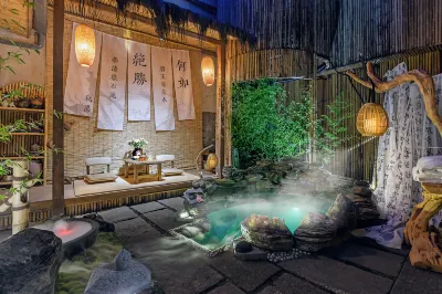 Premier Compound Hotel Отели рядом с достопримечательностью «Heshun Ancient Town»