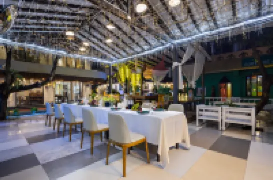 Jiaochangwei Yipin Hanshe Homestay