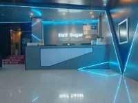Half Sugar E-sports Hotel (Ji'an Railway Station) Hotels in Ji'an