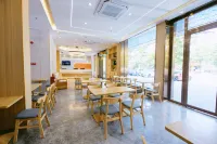 M Hotel (Bai Sheng Shopping Center) - Wifi