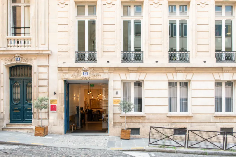 Helzear Champs Elysées