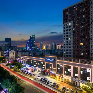 ZMAX โฮเทล จูไห่ กงเป่ย พอร์ต ชิงหลวี่ โรด โรงแรมใกล้ตลาดเซียะวาน