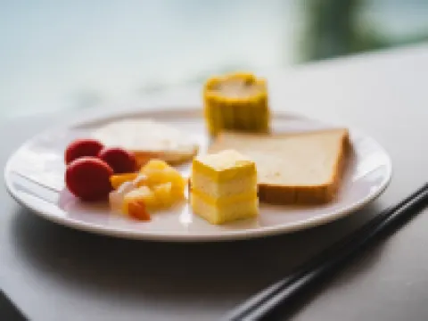 Half Moon Bay Holiday Hotel Hotels in Shuifu