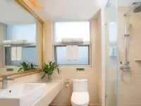 Vienna International Hotel (Tianmen Wanda Plaza Donghu Branch) Hotels in Tianmen