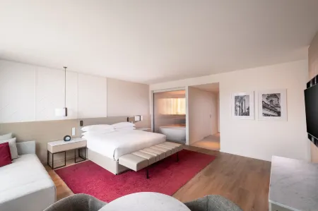 Adelaide Marriott Hotel