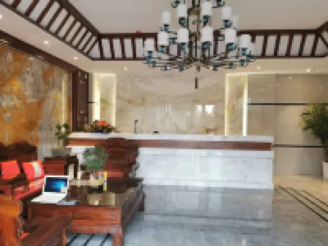 陸良涼州ホテル