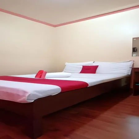 RedDoorz near SM Batangas City