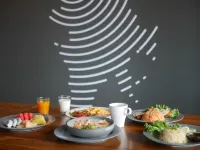 Blu Monkey Hub and Hotel Laguna, Bangtao Phuket