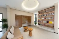 Happy Retreat in the Mountains