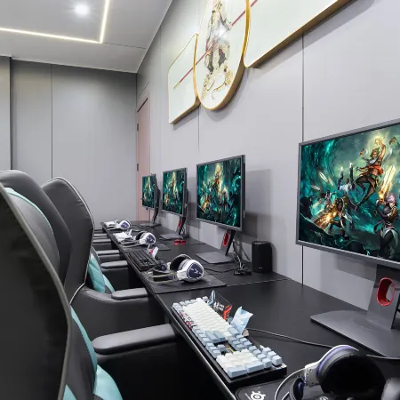 Zowie Intelligent Esports Hotel