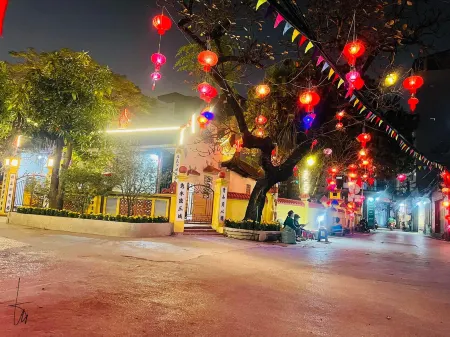 Hong kong Отели рядом с достопримечательностью «Hanoi University»