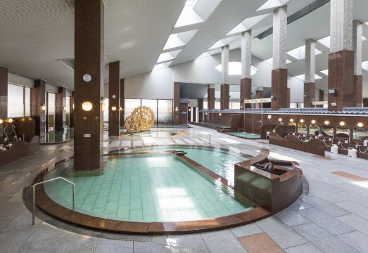 기타유자와 모리 노 소라니와의 아늑한 객실 내부