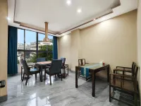 Manzhou Hotel Bubugao Xintiandi Store