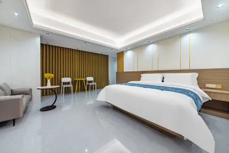 Weiyuna Hotel Отели рядом с достопримечательностью «Xinan Park (Southwest Gate)»