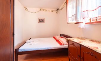 Diving in Split-golf,tennis(1):Airbnb tax included