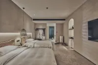 Yangshuo Xishi Jinshe Hotel (Shili Gallery Yulonghe Branch) - 5-Star