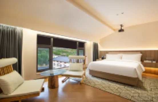 Jiu zhai Hidden World Villa