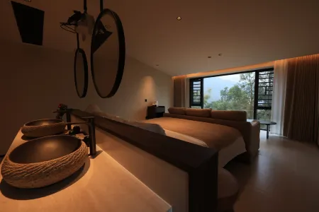 Shanjule Homestay Отели рядом с достопримечательностью «Nanyue Grand Temple»