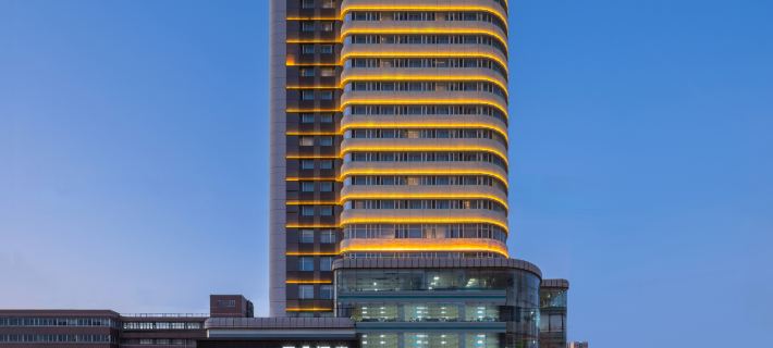 Atour Hotel Dalian Railway Station Qingniwa Bridge Subway Station Hotels in Dalian