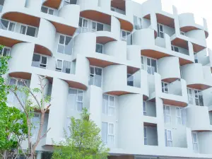 Popular 4-Star Select Hotels in Samut Prakan Province