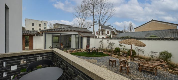 Dongdi Xinting Riverview Courtyard Beauty Inn (Youbu Ancient Street Store) Hotel di Lanxi