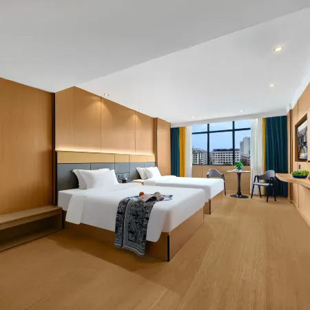 Qiyu Huayue Hotel (Shaodong High-Speed Railway Station)