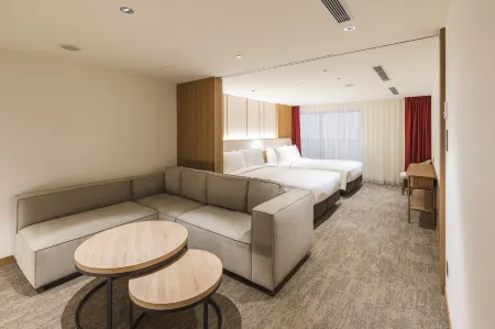 Sotetsu Grand Fresa Taipei Ximen Отели рядом с достопримечательностью «Taipei 101 Observatory»