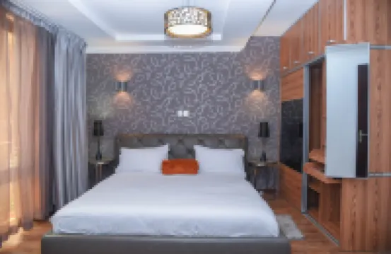 拉文頓特里亞納姆公寓