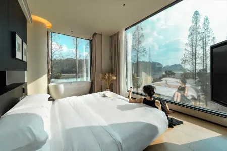 Lex Hotel Отели рядом с достопримечательностью «CPC Leshan Committee Party School»