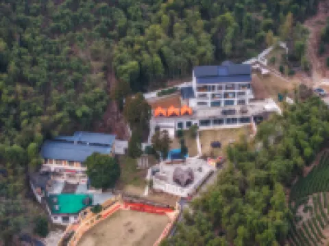 Hangzhou Baizhang Yunshang Sixi Homestay (Jingshan Branch) Hotels near Luniao Mountain