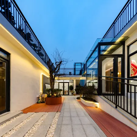 Floral Hotel·Qin Garden Hotel