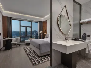 Alar Wanda Moments Hotel