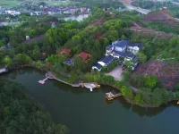 玉山蜜月小鎮逸境山舍民宿 Hotels in Yushan