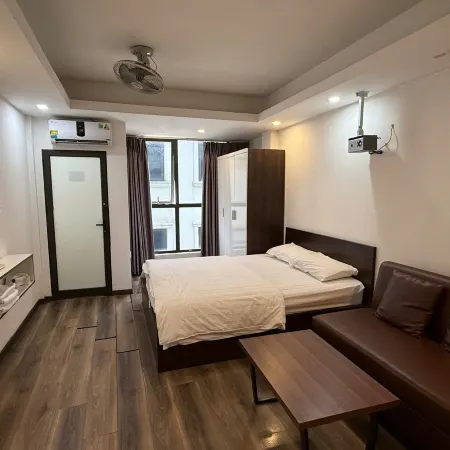 Era Apartment Ha Yen Quyet Отели рядом с достопримечательностью «Кау Гиай»