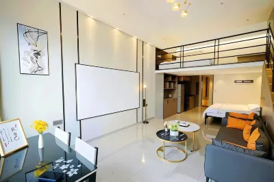 Sishi Apartment (Longyannan Road Food Street Branch Wanxiangcheng Shantou) Отели в г. 