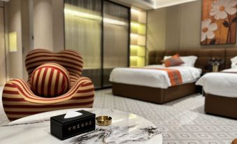Wanguo Blue Sea Hotel (Lovers Road Jiuzhou Bay)