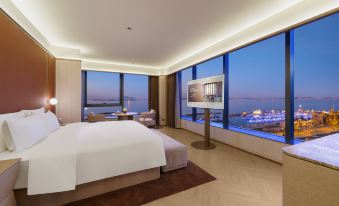 Crystal Orange Hotel in Dalian Donggang Business District