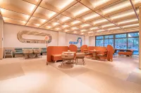 Orange Hotel (Swan Lake Town Branch) فنادق في خه لان