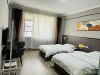 Rujia Huayi Selected Hotel (Fenzhou Market Xiguan Zhengjie Branch) Hotels in Fenyang
