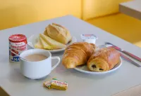 B&B Hotel Antibes Sophia Antipolis - breakfast