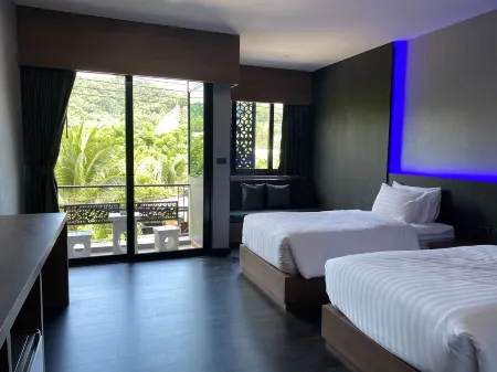 Happy Hotel Aonang Krabi  Отели рядом с достопримечательностью «Рейли-Бич»