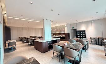 Yuebin Hotel (Harbin Medical University No.1 Hospital Engineering University Branch Metro Station)
