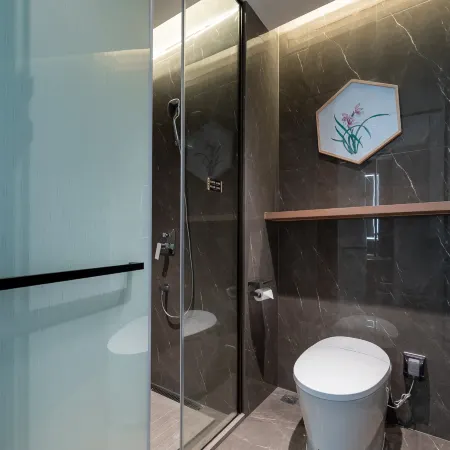 Rongjiang Shangpin International Hotel (Guzhou Dahekou Wharf Branch, Village Super Football Stadium)