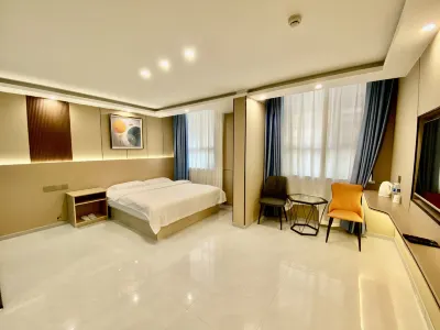 Ease Hotel (Xining Railway Station) فنادق في شينينغ