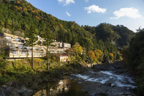 Oku-Mikawa・Yuya Onsen Yunokaze HAZU Hotel di Shinshiro